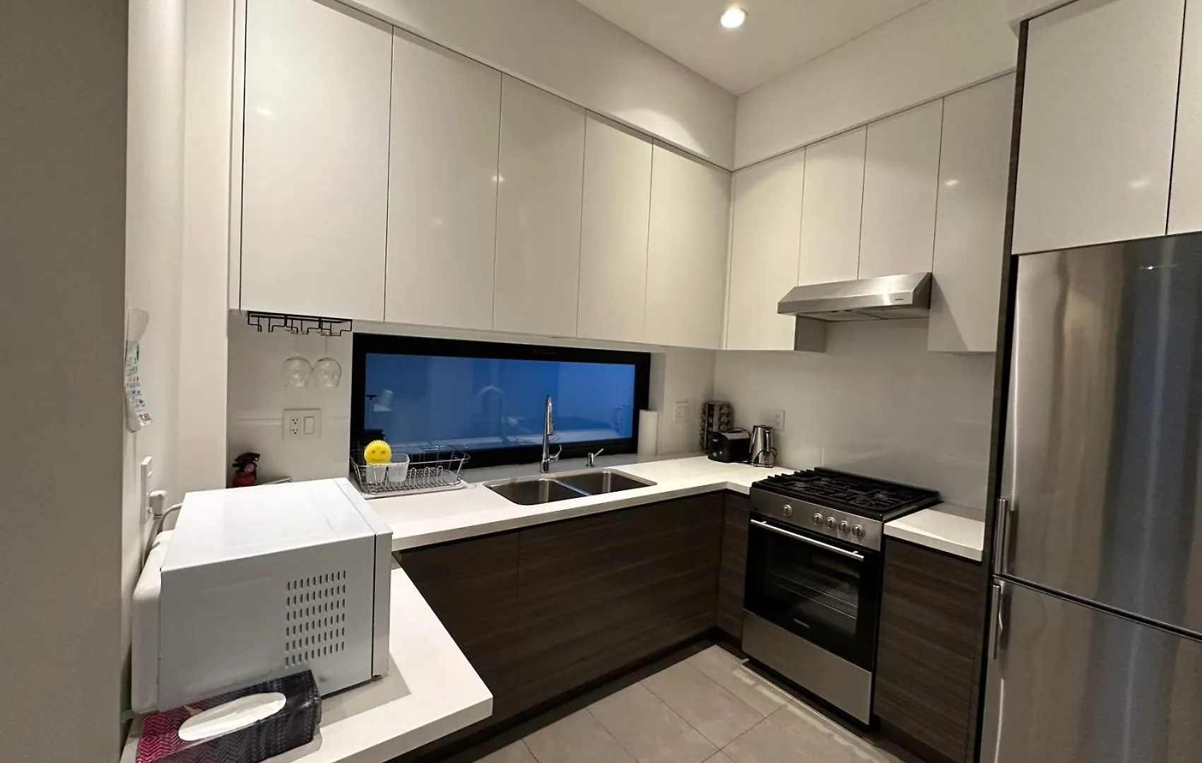 A Tiny House Near Ubc 温哥华ubc小别墅 Vancouver